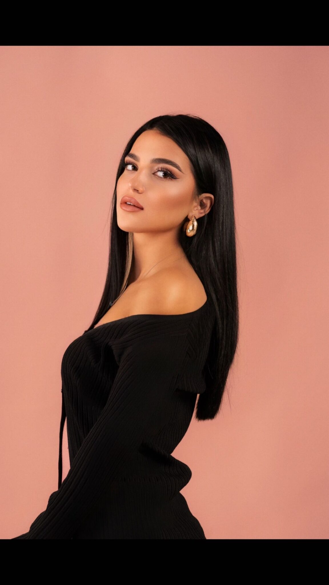 Anila Demelezi